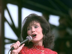 Loretta Lynn at Big Valley Jamboree in 1999. Photo by Candace Elliott/Edmonton Journal.