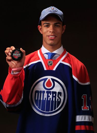 Oilers take defenceman Darnell Nurse as seventh overall pick at