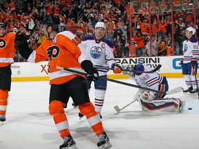 Different arena, same old picture.  (Photo by Len Redkoles/NHLI via Getty Images)