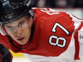 Sidney Crosby with Team Canada (Photo: Bruce Bennett/Getty Images)