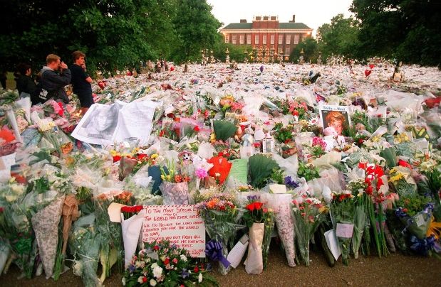 Kensington Palace in 1997 after the death of Princess Diana