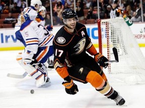 Anaheim Ducks’ Ryan Kesler celebrates after scoring against Edmonton Oilers goalie Viktor Fasth, background left, during the second period of an NHL hockey game in Anaheim, Calif., on Wednesday, Dec. 10, 2014.