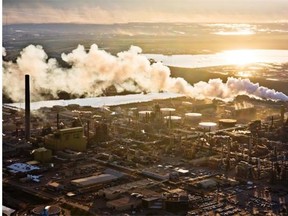 Clarity on Alberta’s greenhouse gas reduction targets is needed, says U of C energy expert Jennifer Winter. Premier Jim Prentice should provide the clarity and institute a broad-based emissions tax, she says.
