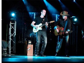 Ryan Davidson performs with Gord Bamford.