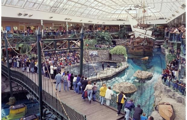 Your Guide to West Edmonton Mall