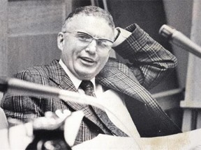 In 1976, Ald. B.C. Tanner’s outbursts disrupted a council committee meeting about a proposed convention centre, which he opposed.