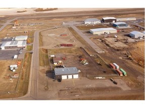 Business and general aviation travellers flying into the Edmonton area from the United States will soon have the option of flying directly into Villeneuve Airport, the small regional airport northwest of Edmonton.