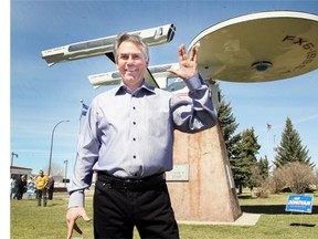 Tory Leader Jim Prentice made the ‘live long and prosper’ sign as he made a campaign stop in Vulcan on April 17, 2015.