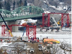 Work continues on the replacement Walterdale Bridge as the river freezes up in Edmonton on Wednesday, Nov 19, 2014.