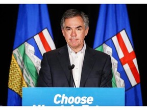 Alberta PC Party leader Jim Prentice speaks to party faithful in Calgary, Alta., Tuesday, May 5, 2015. Prentice has resigned as leader of the Alberta Progressive Conservatives. THE CANADIAN PRESS/Jeff McIntosh