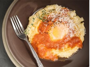 Tomato-poached eggs on polenta