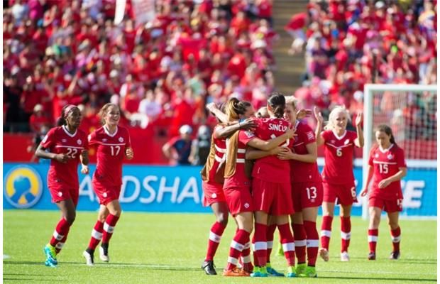 Yes, the Women's World Cup Soccer Team is Celebrating in Ski