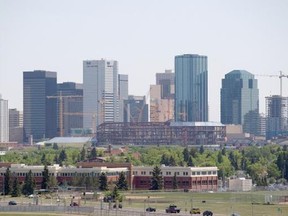 Edmonton's air quality could worsen over the weekend due to high temperatures and smoky conditions caused by wildfires.