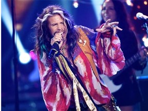 Edmonton sightings of Aerosmith singer Steven Tyler abounded last week, but one confirmed sighting had a newly married couple reuniting the rocker with his small dog at an elevator inside the Fairmont Hotel Macdonald.