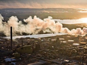 The NDP government's push to phase-out coal-fired electricity has strong support among Albertans, who also want to see more renewable power, says a new poll commissioned by the Pembina Institute, an environmental think-tank.
