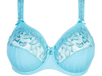 Thee Lingerie Shoppe  Bra of the Day! Actually 2 bras :) Prima