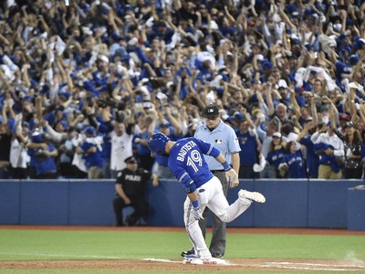 Ryan Goins hits homer in 10th inning for Blue Jays' 5-3 win over