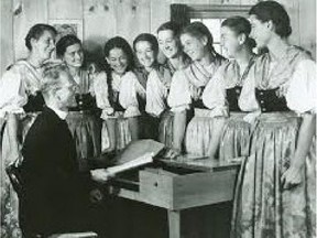 Baroness Maria von Trapp and her seven daughters performed in Edmonton in 1945. Baron  Georg von Trapp and his youngest son Johannes stayed behind in Calgary after the family's performance there.