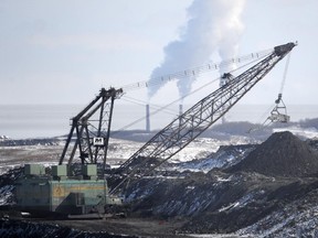 Alberta's 18 coal plants must all be shut down by 2030 at the latest, the Pembina Institute says.