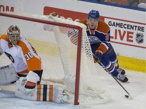 Connor McDavid  was injured in the second period against the Philadelphia Flyers on Tuesday.