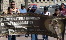 « En route » : AHS et les Alberta Native Friendship Centres signent une entente de trois ans