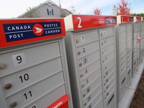 Community mailboxes work well and are convenient, writes R. Paul of Edmonton.