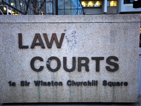 An expert at a pre-trial hearing says that aboriginals are underrepresented on Edmonton juries.