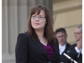 Aboriginal Affairs Minister Kathleen Ganley supports a federal inquiry.