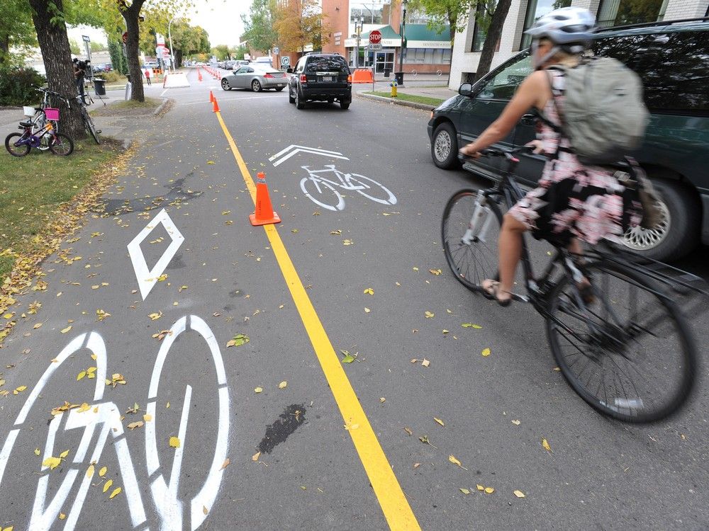 Paths for the People lays out Edmonton bike lane plans sought by riders