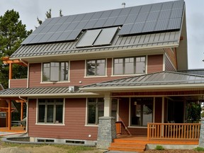 The 2016 Eco-Solar Home Tour will take place on June 4-5, allowing visitors to view 18 different energy-efficient homes.