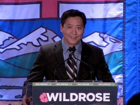If Wildrose MLA Tany Yao believes in climate change, why did he re-tweet an article that calls it a hoax, asks columnist Graham Thomson.