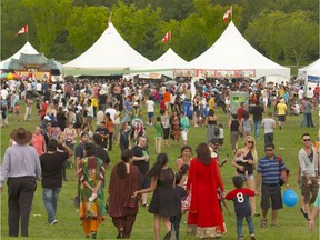 Crowds at the 2015 Heritage Festival in Hawrelak Park.