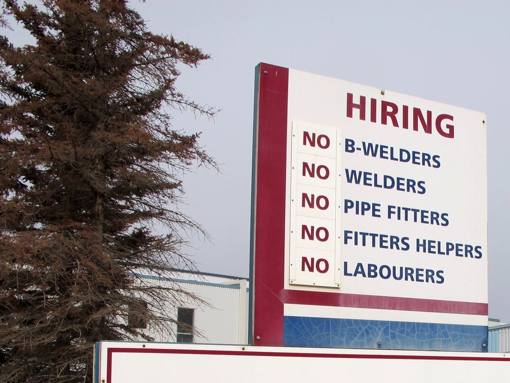 Spike in EI numbers offers perplexing view of Edmonton's economy