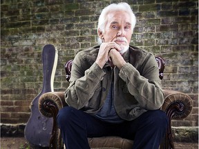 Country veteran Kenny Rogers.