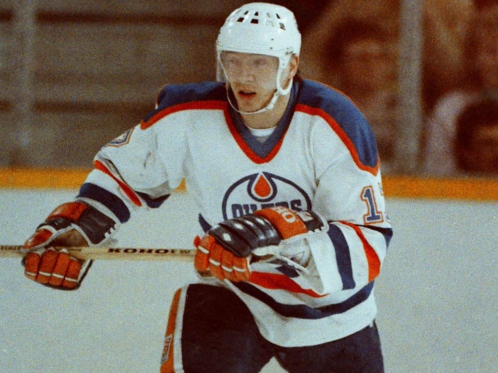 Edmonton Oilers history: Jari Kurri scores four goals, Paul