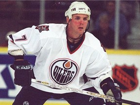 Edmonton Oilers forward Daniel Cleary in 2001.