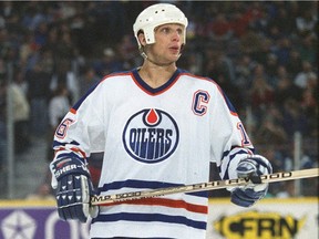 Edmonton Oilers captain Kelly Buchberger in January 1996.