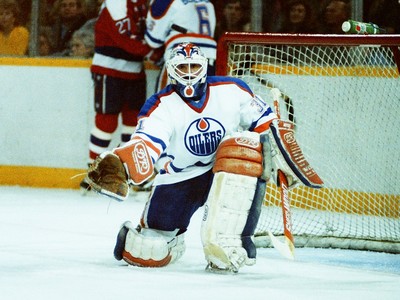Edmonton Oilers history: Grant Fuhr starts in goal after appendectomy  forces him to miss start of season, Oct. 29, 1989