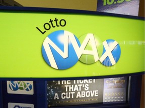 A Yellowhead County couple has won $60,000 on Lotto Max