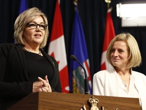 Calgary MLA Sandra Jansen joined Premier Rachel Notley at a news conference on Thursday, Nov. 17 to announce that she was joining the NDP.