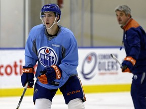 Edmonton Oiler Ryan Nugent Hopkins (left) and head coach Todd McLellan (right) at team practice in Edmonton on Wednesday November 30, 2016, the day after his team lost a home game to the Toronto Maple Leafs.