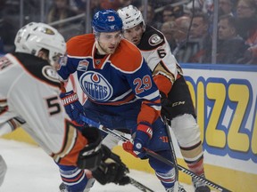 Leon Draisaitl (29) of the Edmonton Oilers ,playing the Anaheim Ducks at Rogers Place on October 4, 2016 in Edmonton. The Oilers prevailed 2-1.  Photo by Shaughn Butts / Postmedia Jim Matheson Story Photos off Oilers game for multiple writers copy in Oct. 5 editions.