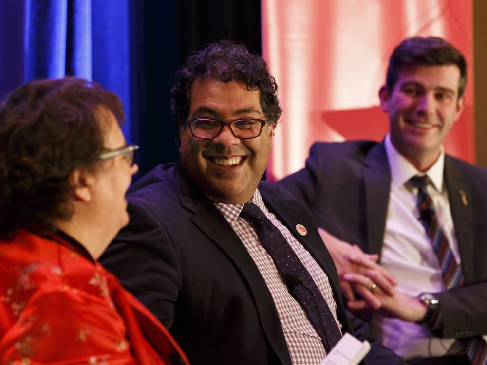 Iveson and Nenshi take questions in Edmonton at library speaker series