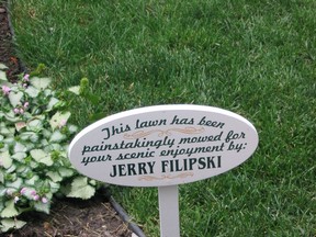 A personalized yard sign could be a terrific Christmas gift for friends or family members who enjoy gardening.