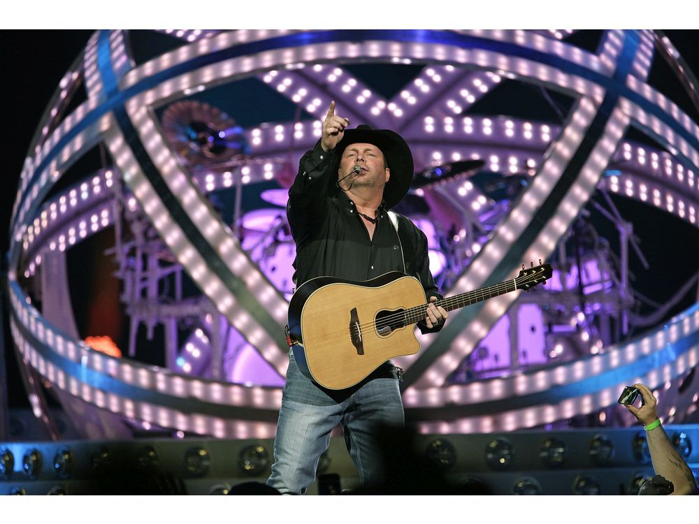 Garth Brooks | Edmonton Journal