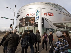 Crowds are seen on 104 Street near Rogers Place before a concert by The Lumineers on Friday, March 31, 2017.