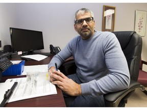 University of Alberta Faculty of Pharmacy and Pharmaceutical Sciences alumnus Ron Pohar has practised clinical pharmacy for the past 20 years, with a focus on mental health and addiction. Pohar says smoking cessation has been overlooked in the mental health community and that there are many challenges with funding.