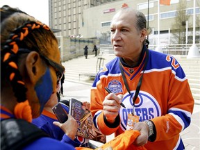 Terry Jones: Edmonton Oilers' memorial for Dave Semenko in a big room for a  reason