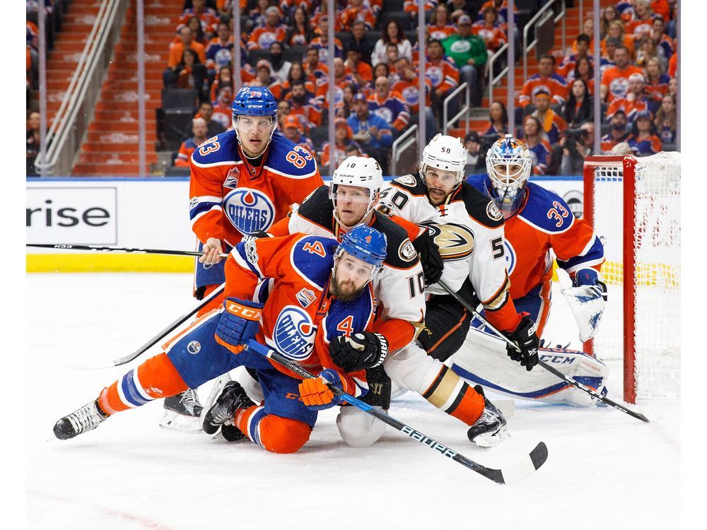 TYCHKOWSKI: Edmonton Oilers prove they're in it for the long run