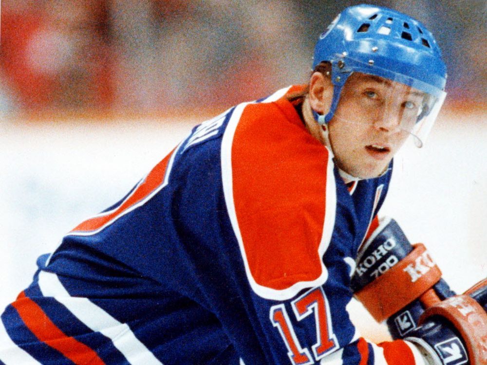 Jari Kurri  Oilers hockey, Edmonton oilers hockey, Edmonton oilers